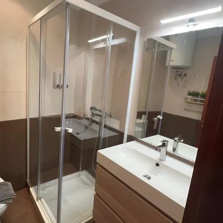 A Estrenar ,Con Vistas Al Mar Y Aparcamiento Gratis En El Casco Viejo-Centro-Zona Portuaria Appartement Comarca de Comarca de Vigo Buitenkant foto