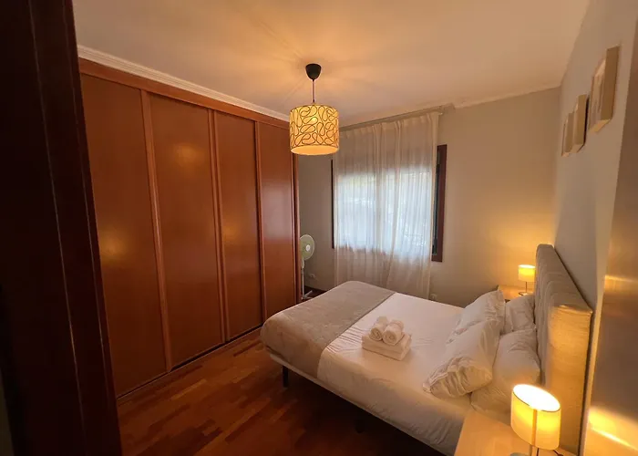 A Estrenar ,Con Vistas Al Mar Y Aparcamiento Gratis En El Casco Viejo-Centro-Zona Portuaria